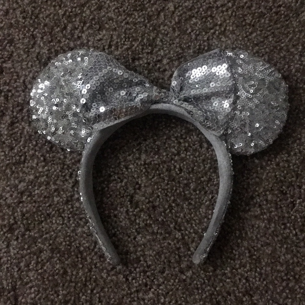 Silver Disneyland Minnie Ears
